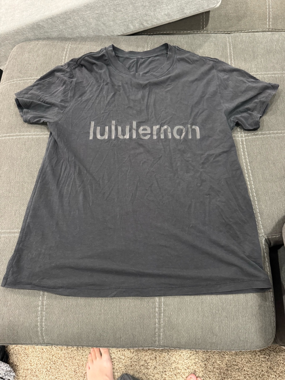 lululemon athletica Women’s Black Logo Short Sleeve Tee - Picture 2 of 3